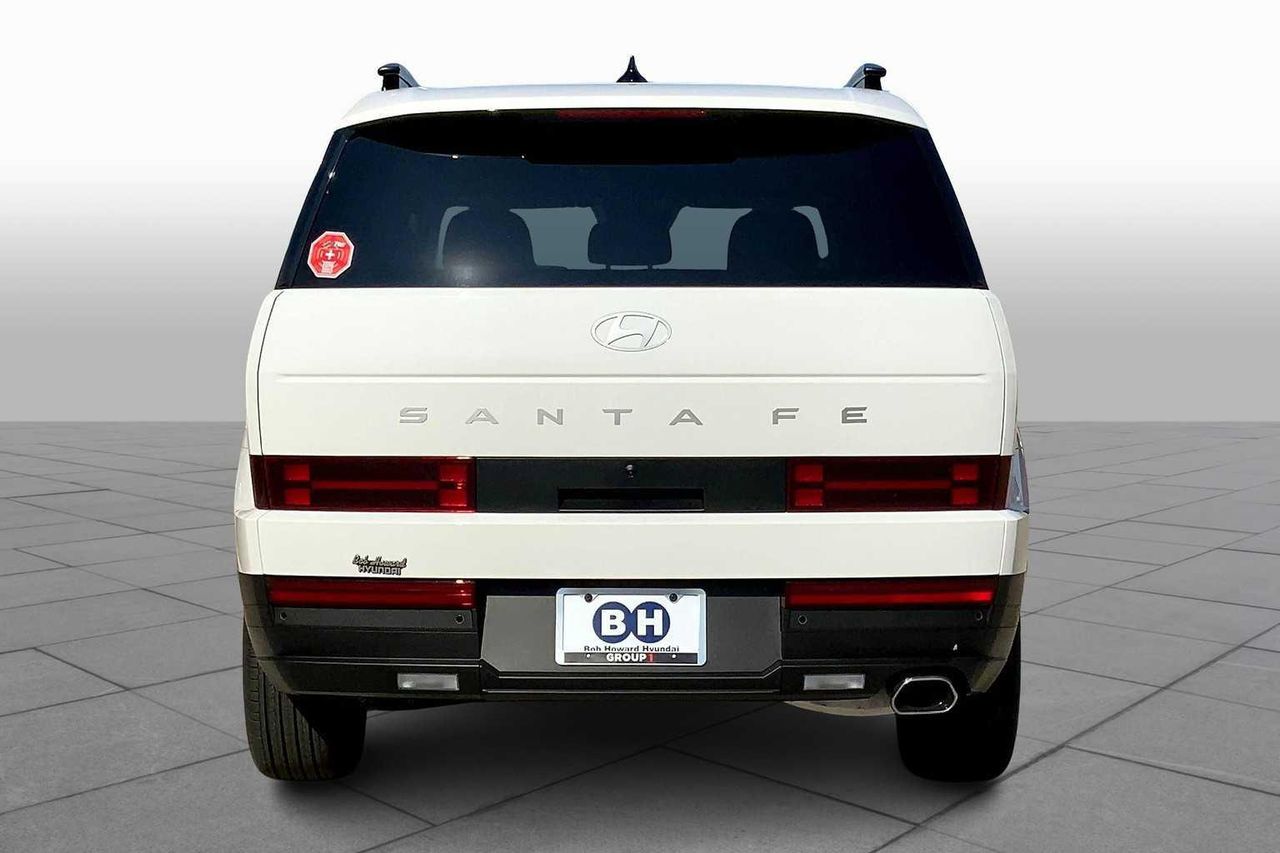 2026 Hyundai Santa Fe SEL photo 4