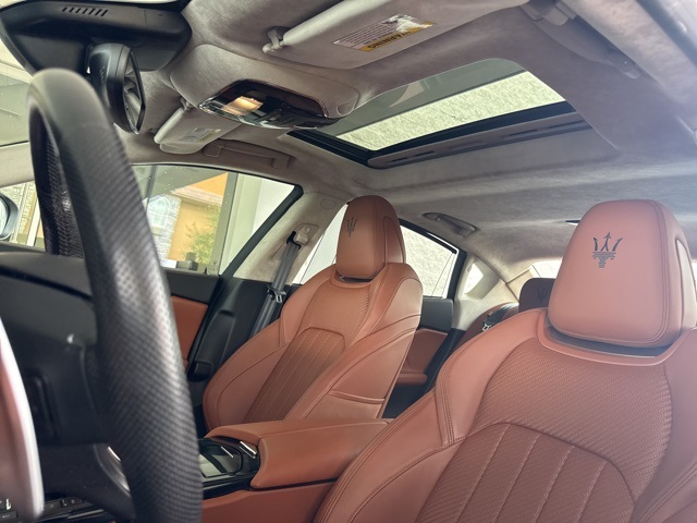2022 Maserati Quattroporte Modena photo 13