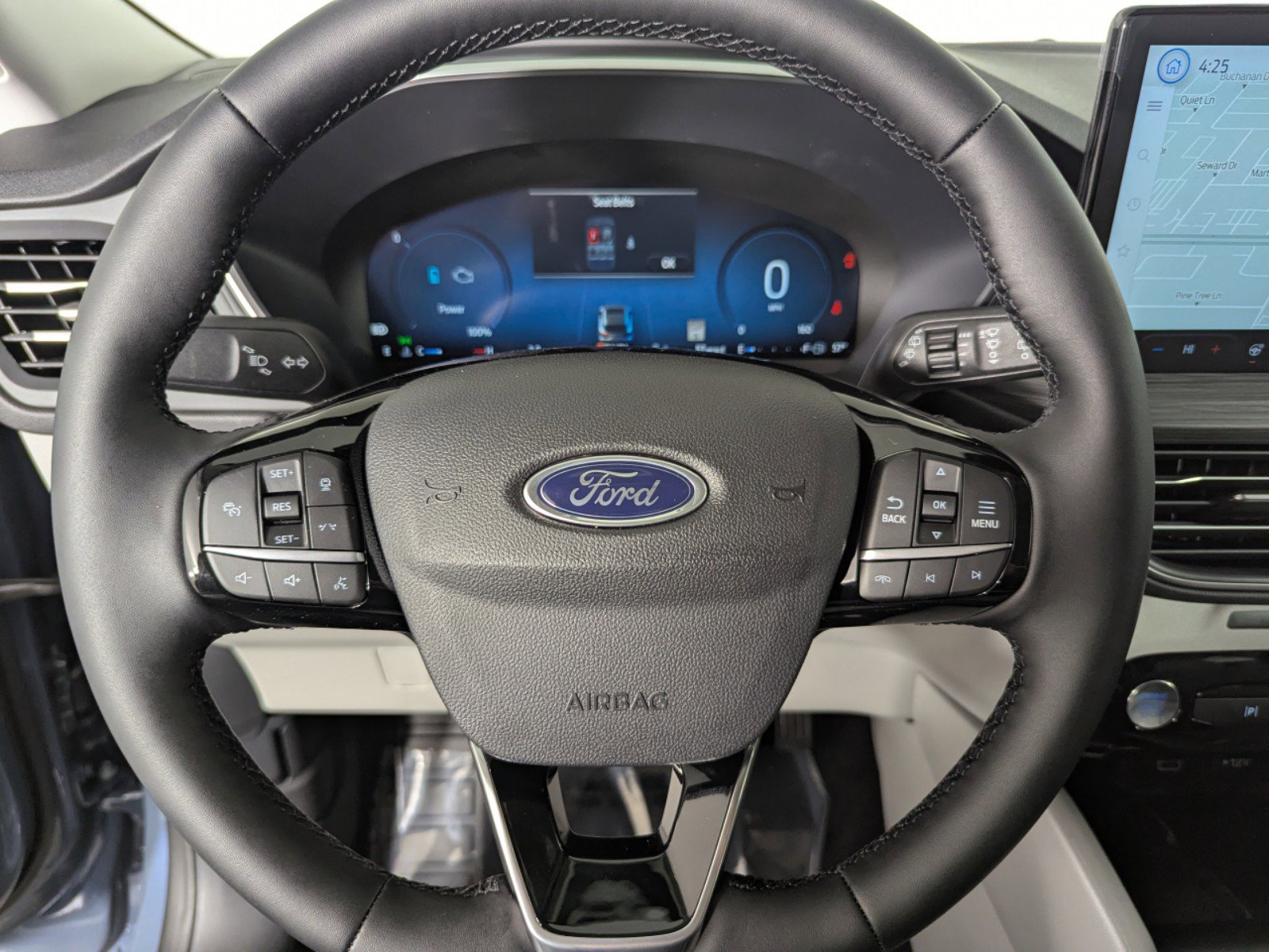 2025 Ford Escape photo 31