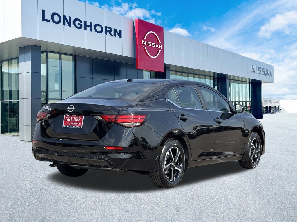 2025 Nissan Sentra SV photo 2