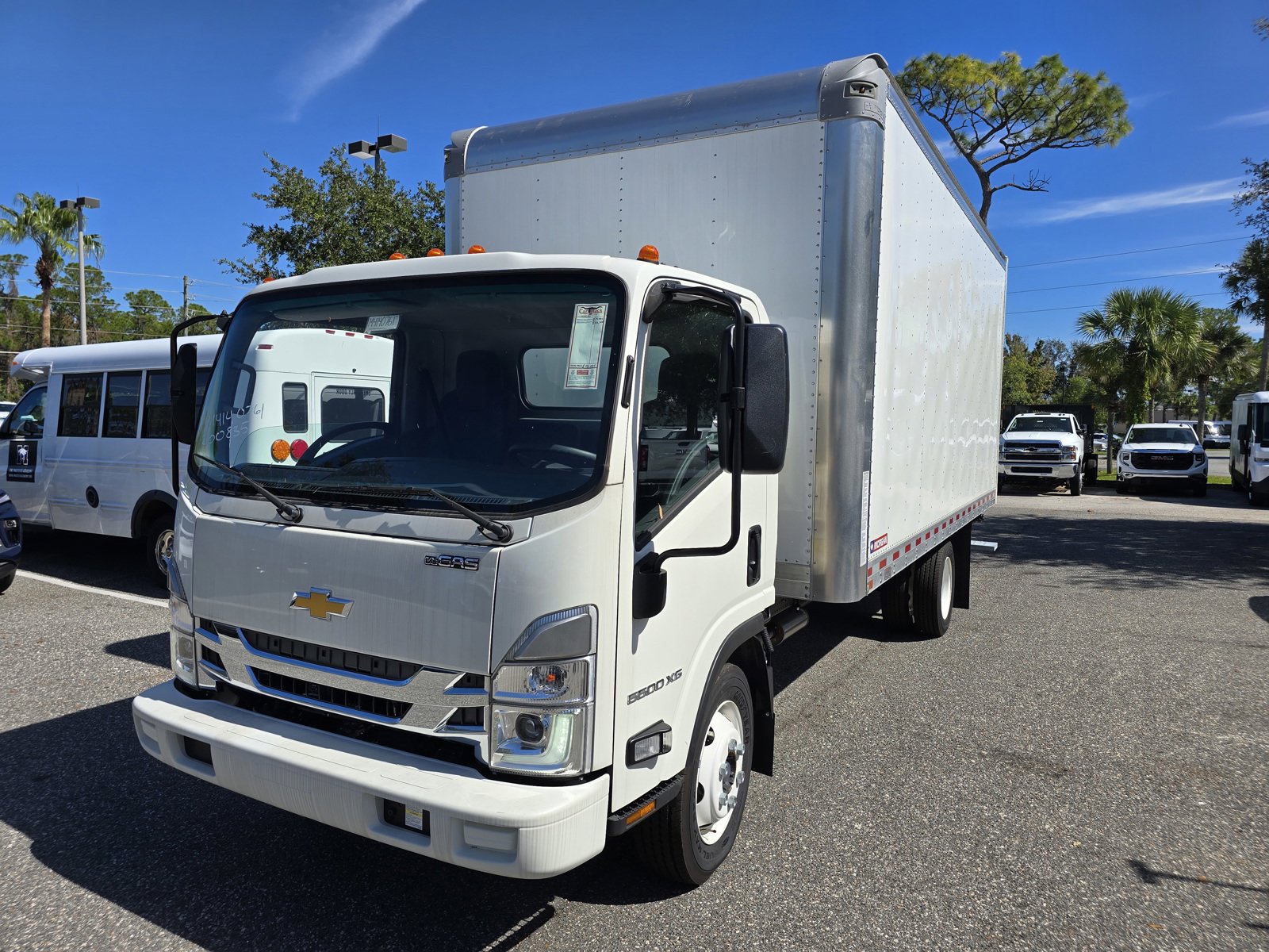 New 2024 Chevrolet Low Cab Forward 5500 XG's photo