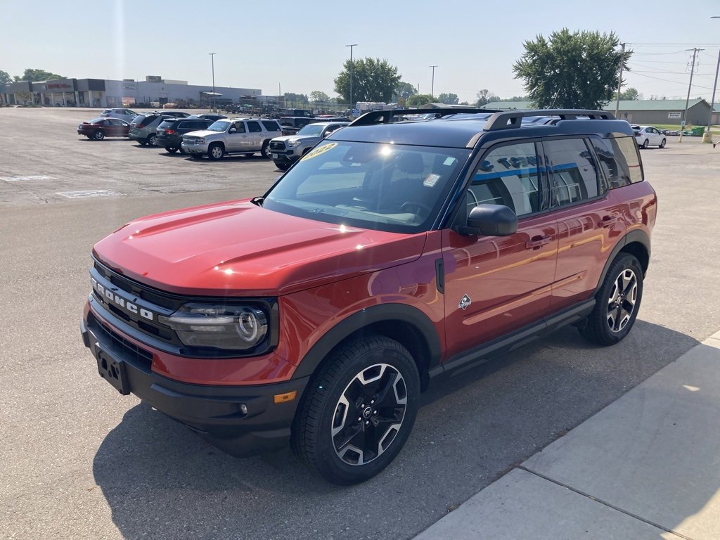 2022 Ford Bronco Sport Outer Banks photo 5