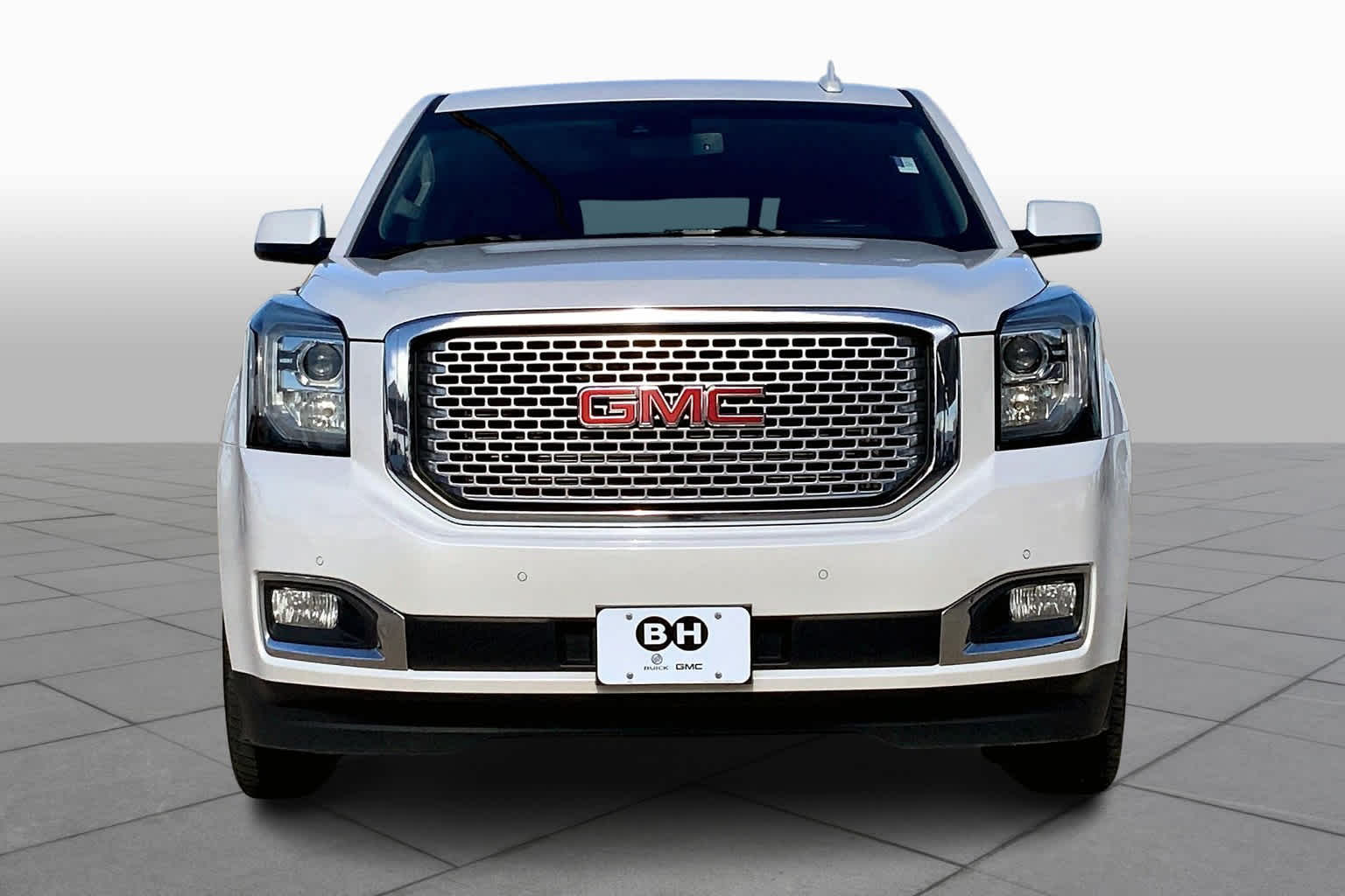 2017 Gmc Yukon Denali photo 3