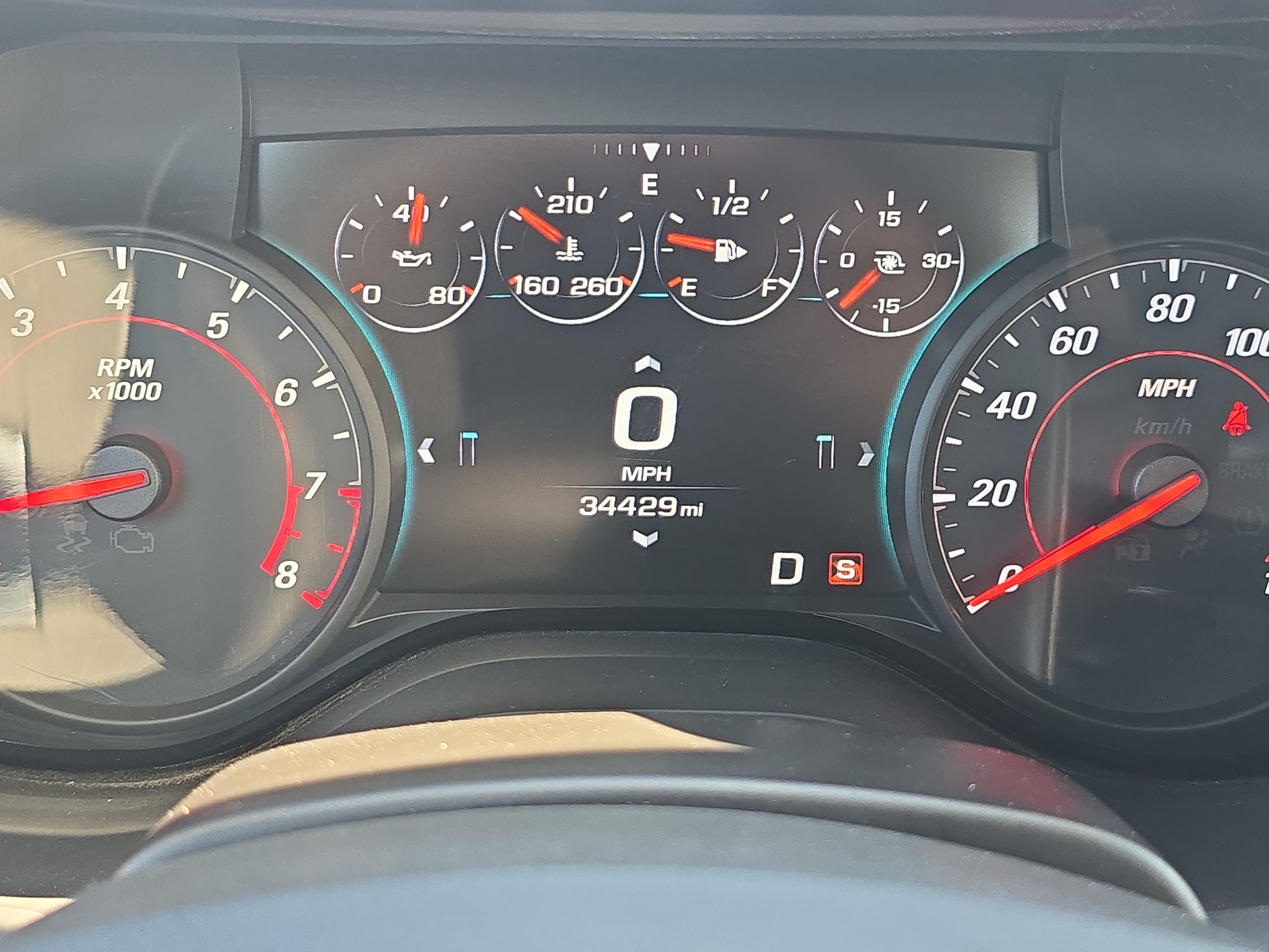 2016 Chevrolet Camaro 2LT photo 48