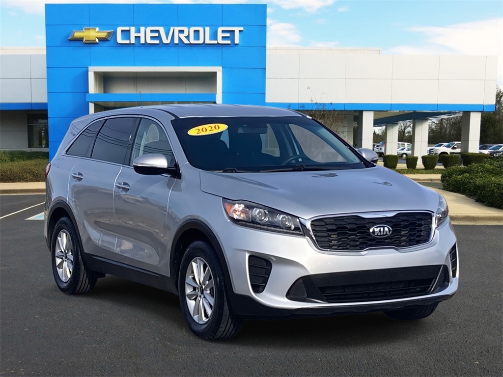 2020 Kia Sorento LX's photo