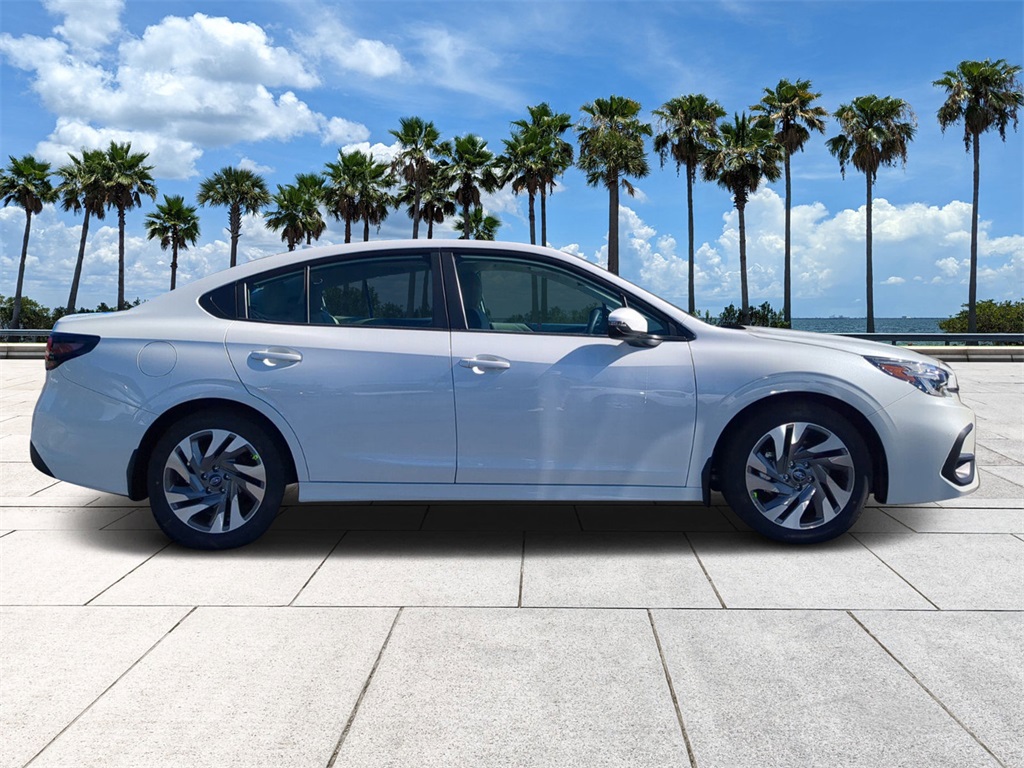 2025 Subaru Legacy Limited photo 3