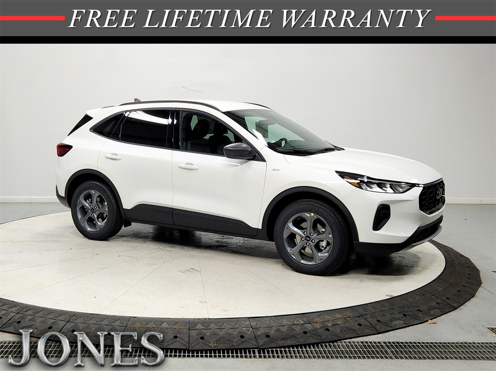 2026 Ford Escape ST-Line's photo