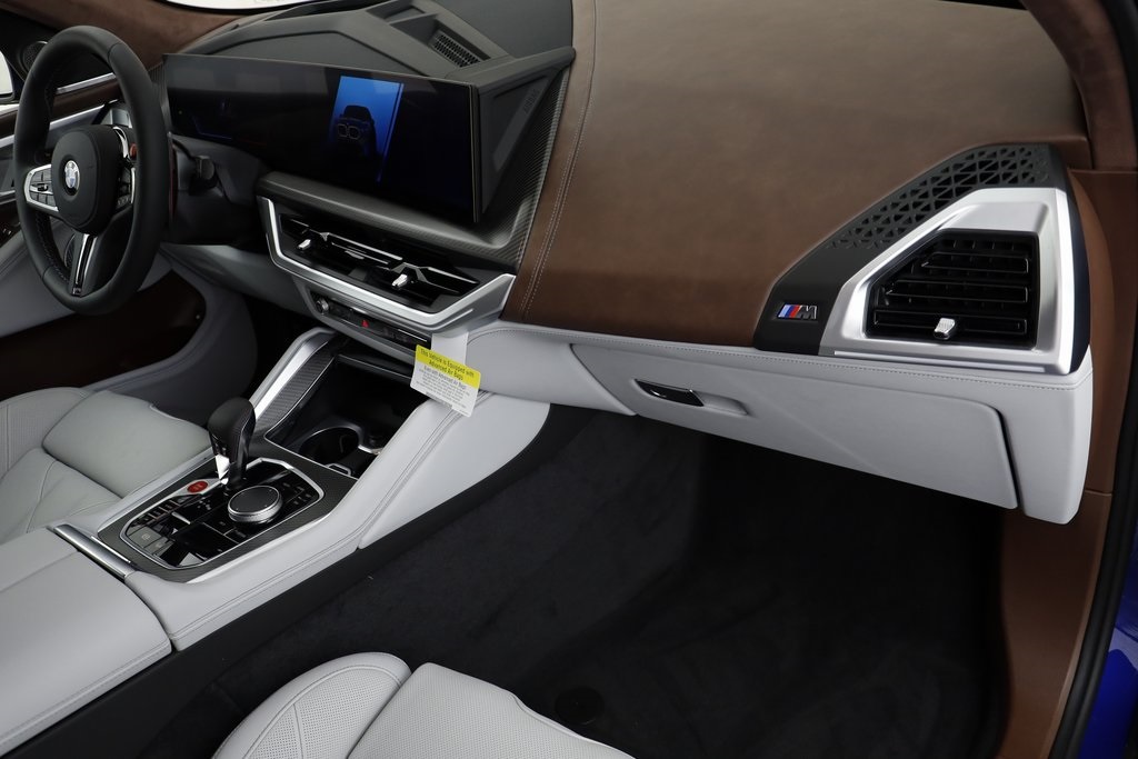 2025 Bmw XM photo 21