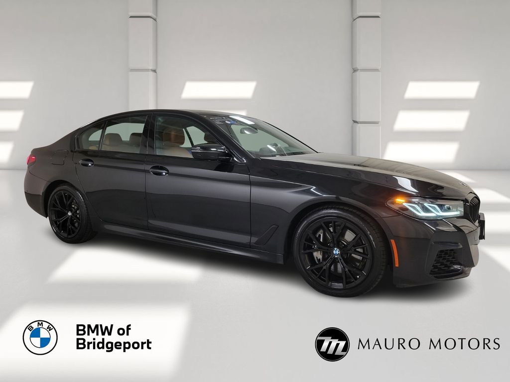 2022 BMW 5 Series 540i's photo