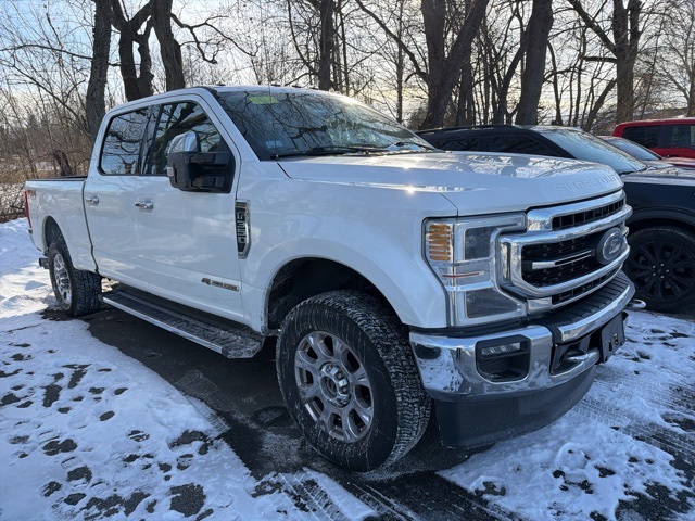 2021 Ford F-350 Super Duty Lariat's photo