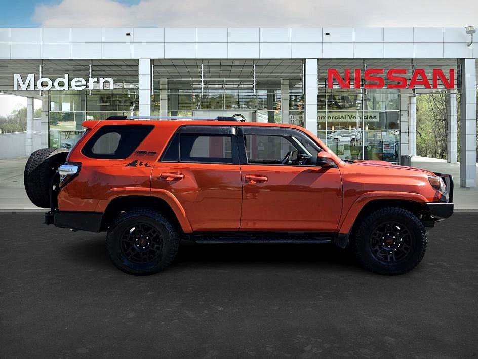 2015 Toyota 4Runner TRD Pro 4WD photo 3