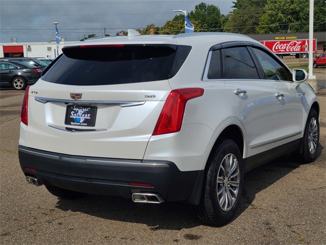 2019 Cadillac XT5 Luxury photo 3
