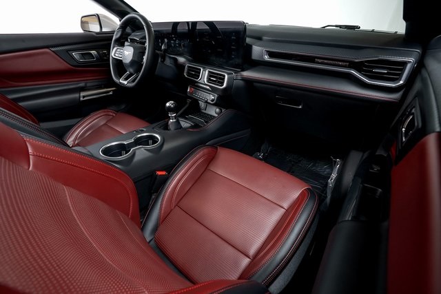 2024 Ford Mustang GT Premium Convertible photo 32