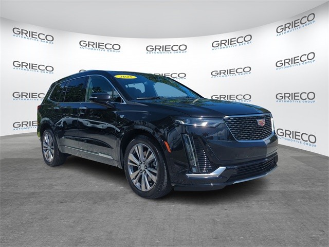 2025 Cadillac XT6 Premium Luxury