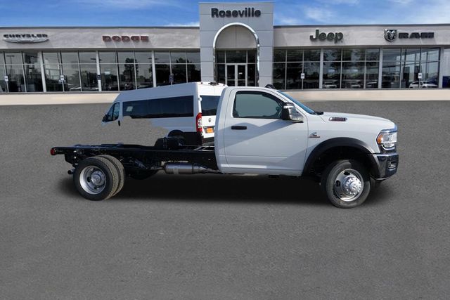 2024 Ram 5500 Tradesman photo 2