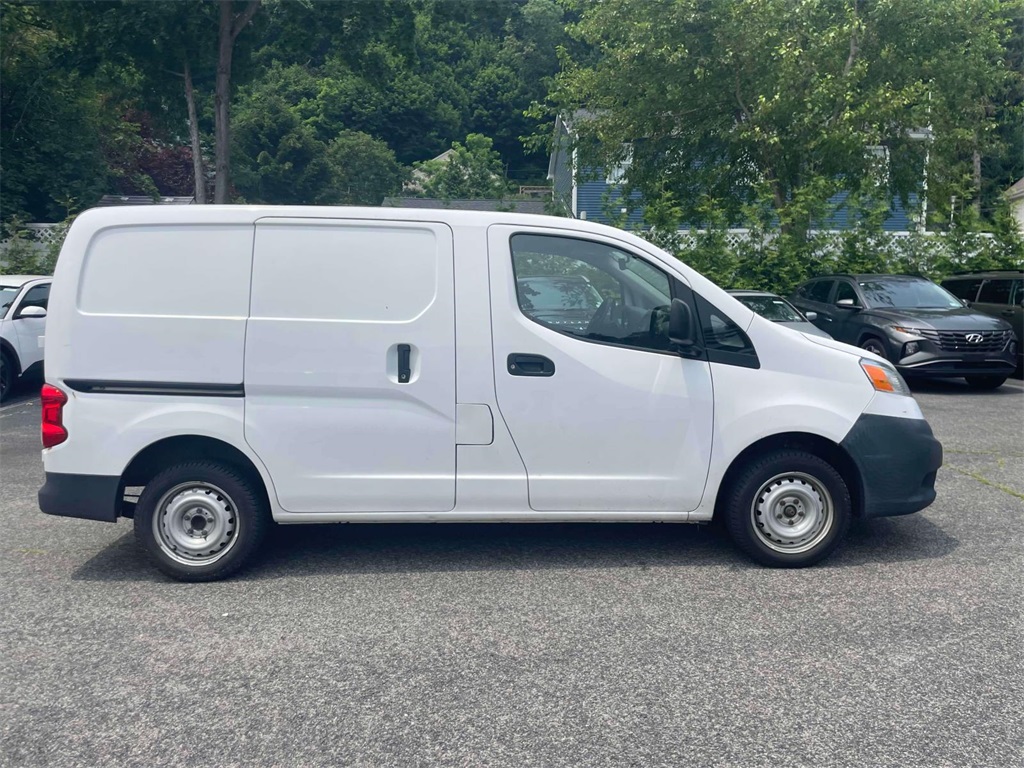 2019 Nissan NV200 S photo 4