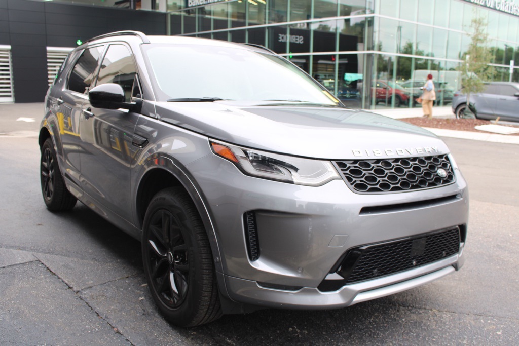 2025 Land Rover Discovery Sport S photo 3