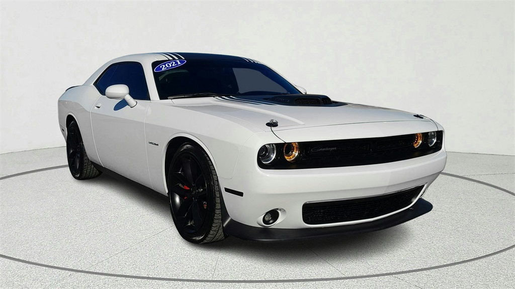 2021 Dodge Challenger R/T's photo