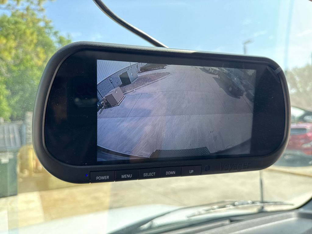 2025 Ford E-350 Base photo 5