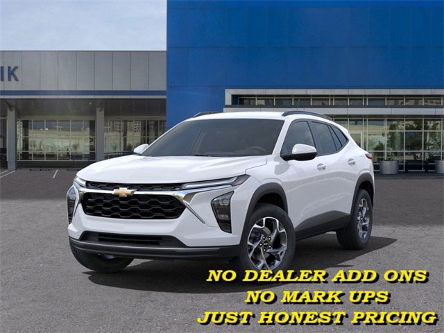 2025 Chevrolet Trax LT photo 5