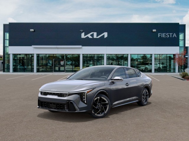 2025 Kia K4 GT-Line
