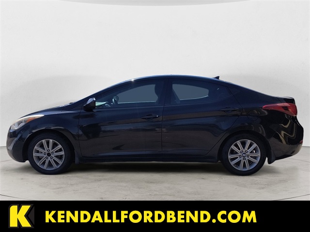 2015 Hyundai Elantra SE photo 2