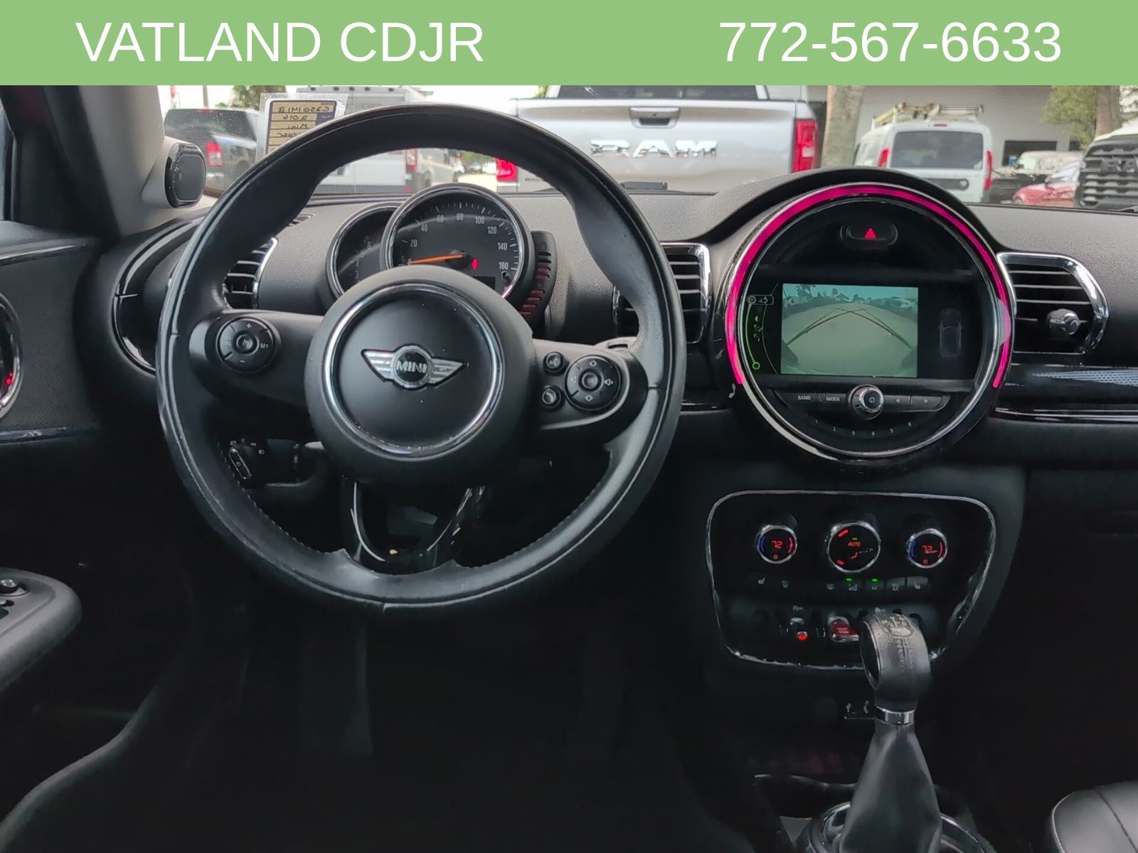 2016 Mini Clubman Base photo 31