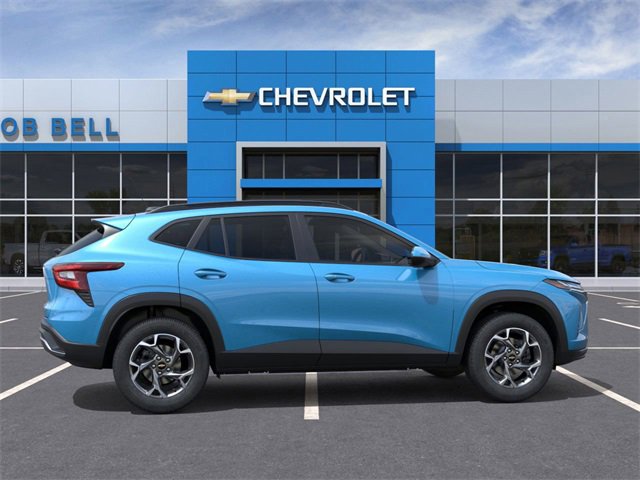 2026 Chevrolet Trax LT photo 4