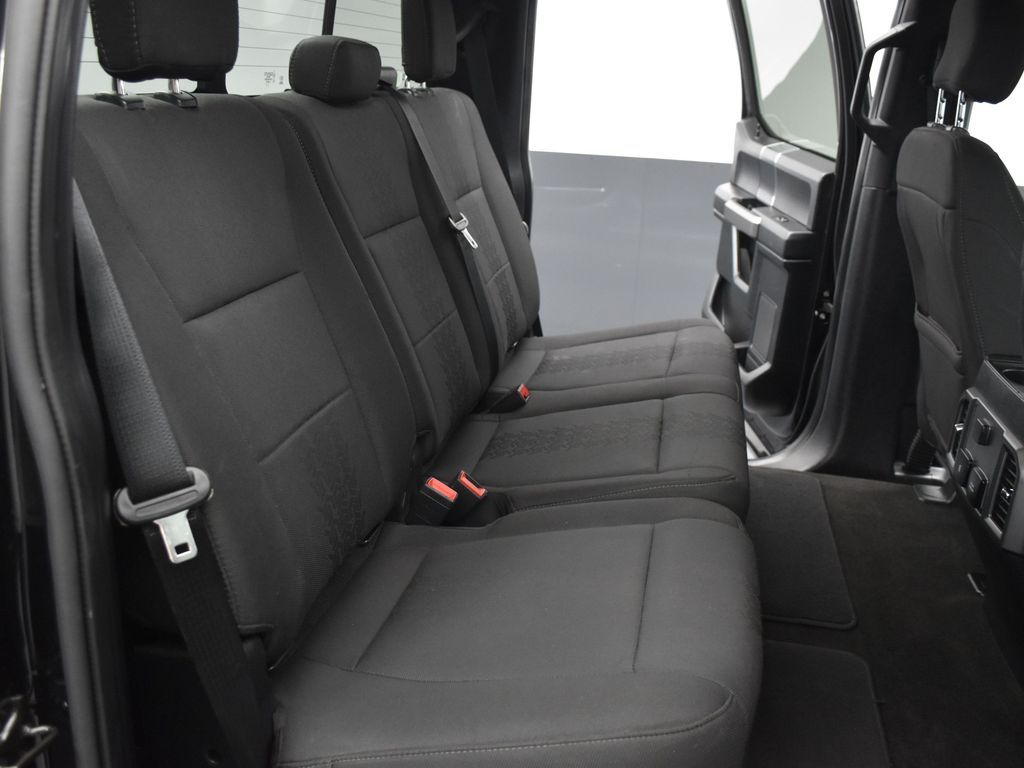 2020 Ford F-150 XLT photo 20