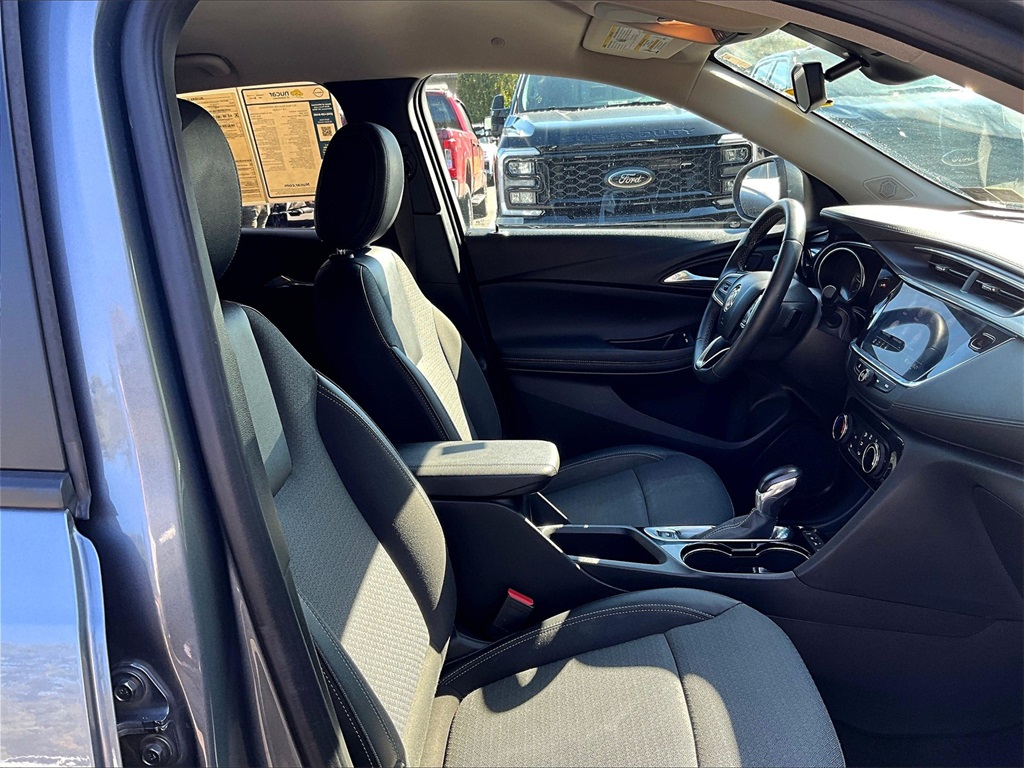 2022 Buick Encore GX Preferred photo 11