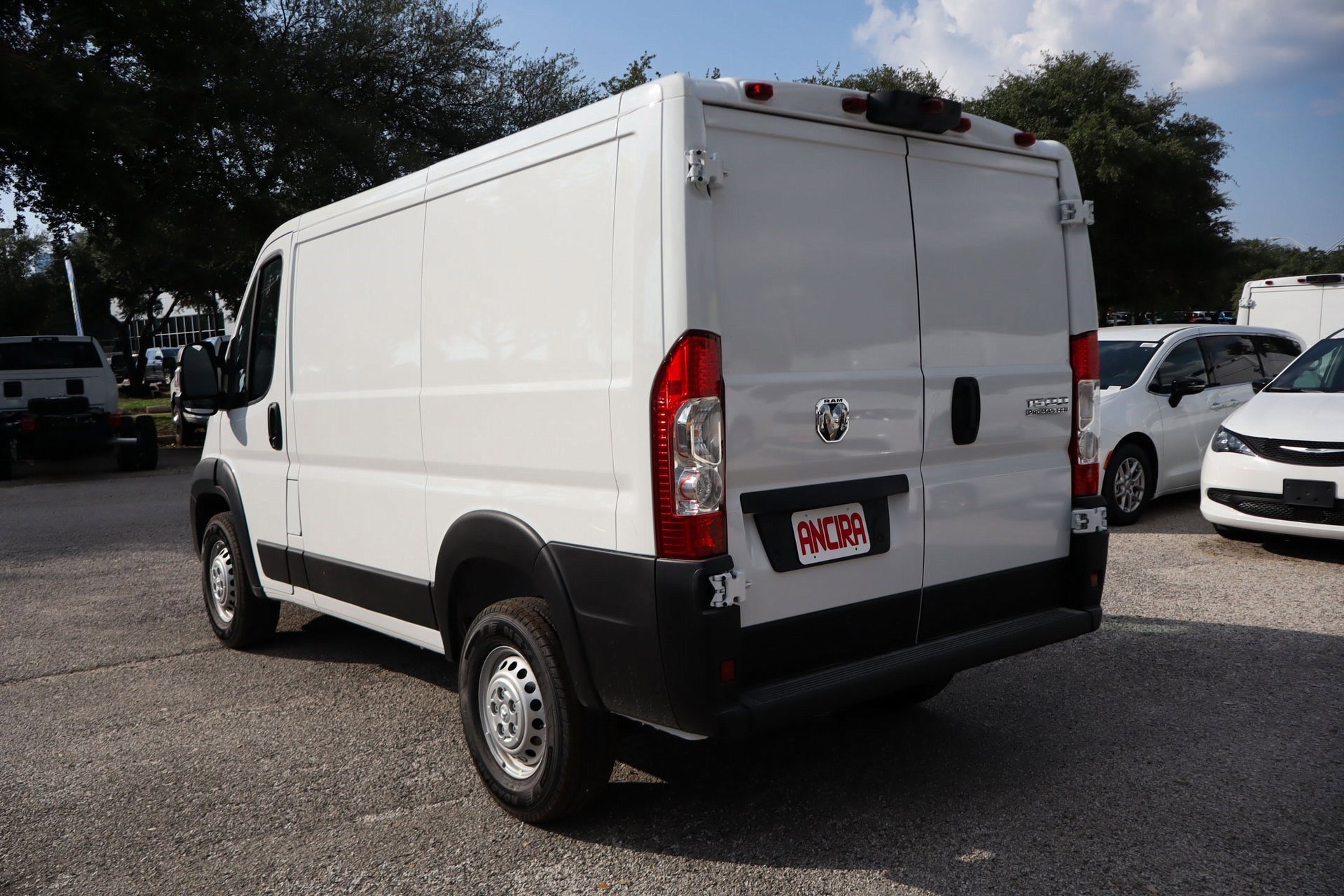 2026 Ram ProMaster 1500 photo 2