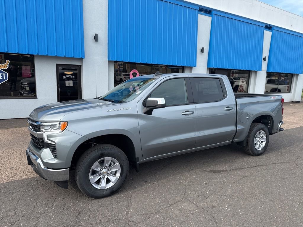 2025 Chevrolet Silverado 1500 LT's photo