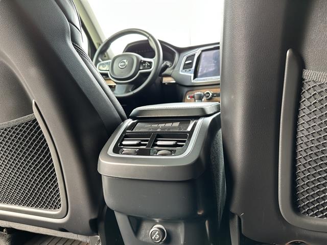 2019 Volvo XC90 T6 Inscription photo 5