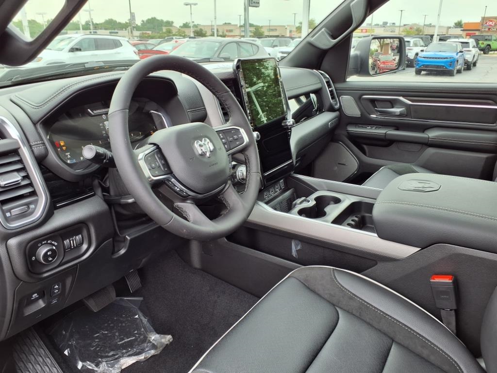 2026 Ram 1500 Laramie photo 4