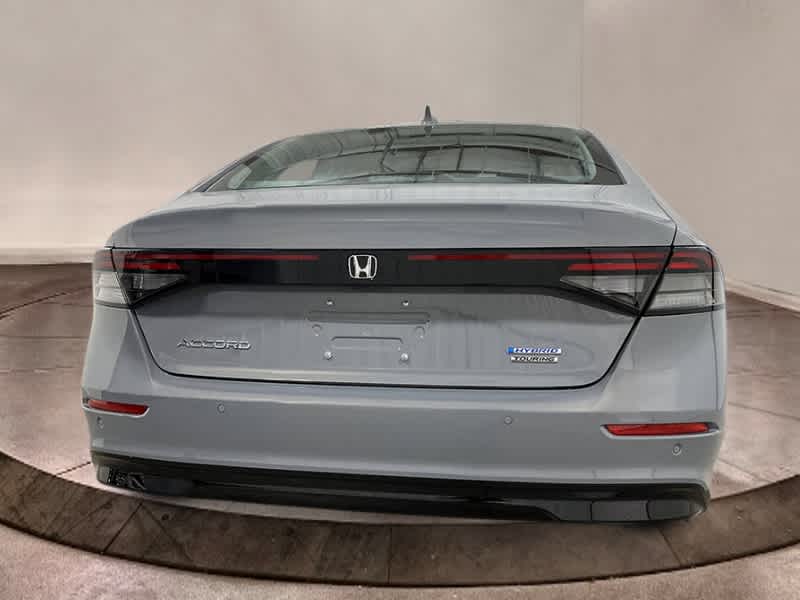 2025 Honda Accord Hybrid Touring photo 4
