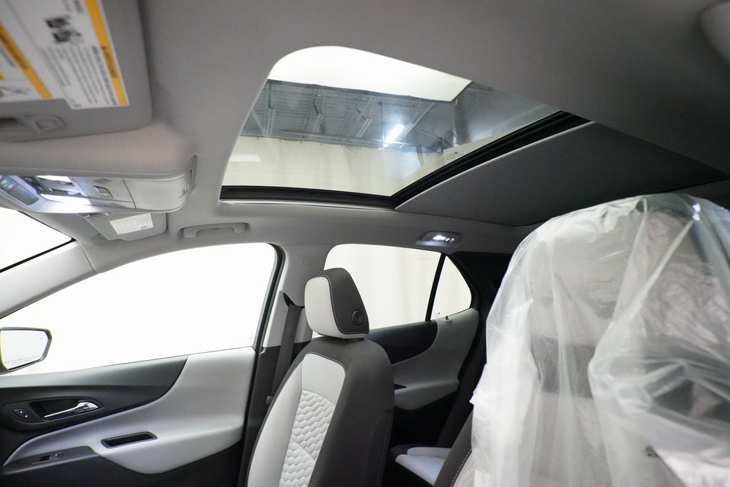 2020 Chevrolet Equinox LT photo 27