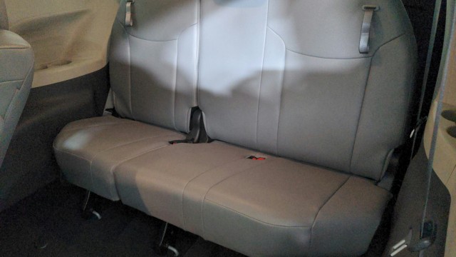 Used 2024 SILVER Toyota XLE image 22