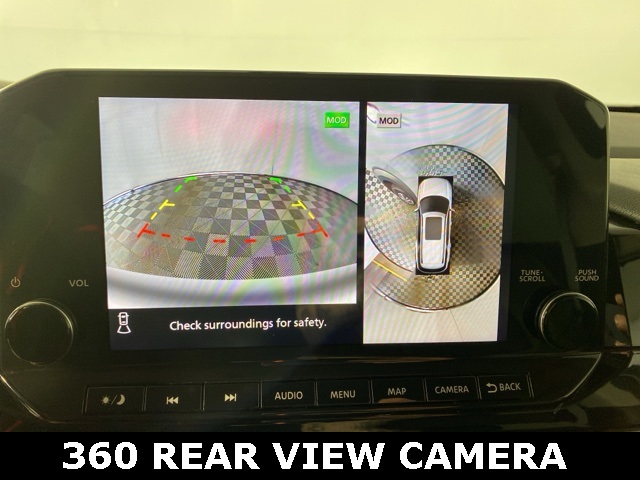 2023 Nissan Pathfinder SL photo 8