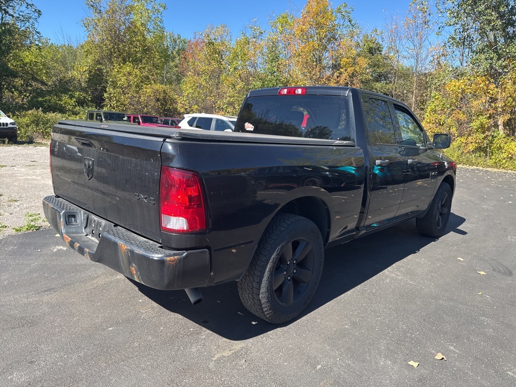 2019 Ram 1500 Classic Tradesman photo 2