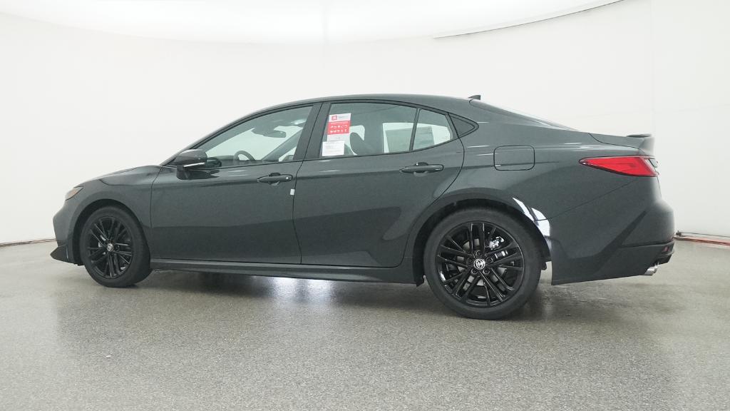 2026 Toyota Camry SE photo 12