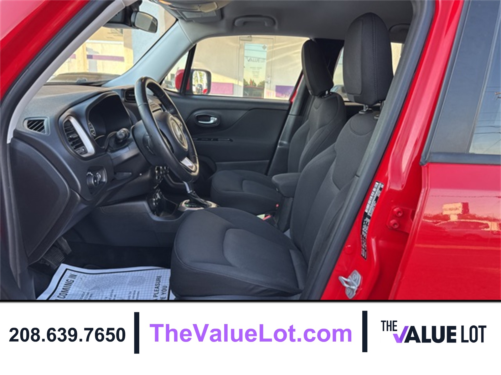 2015 Jeep Renegade Latitude photo 19