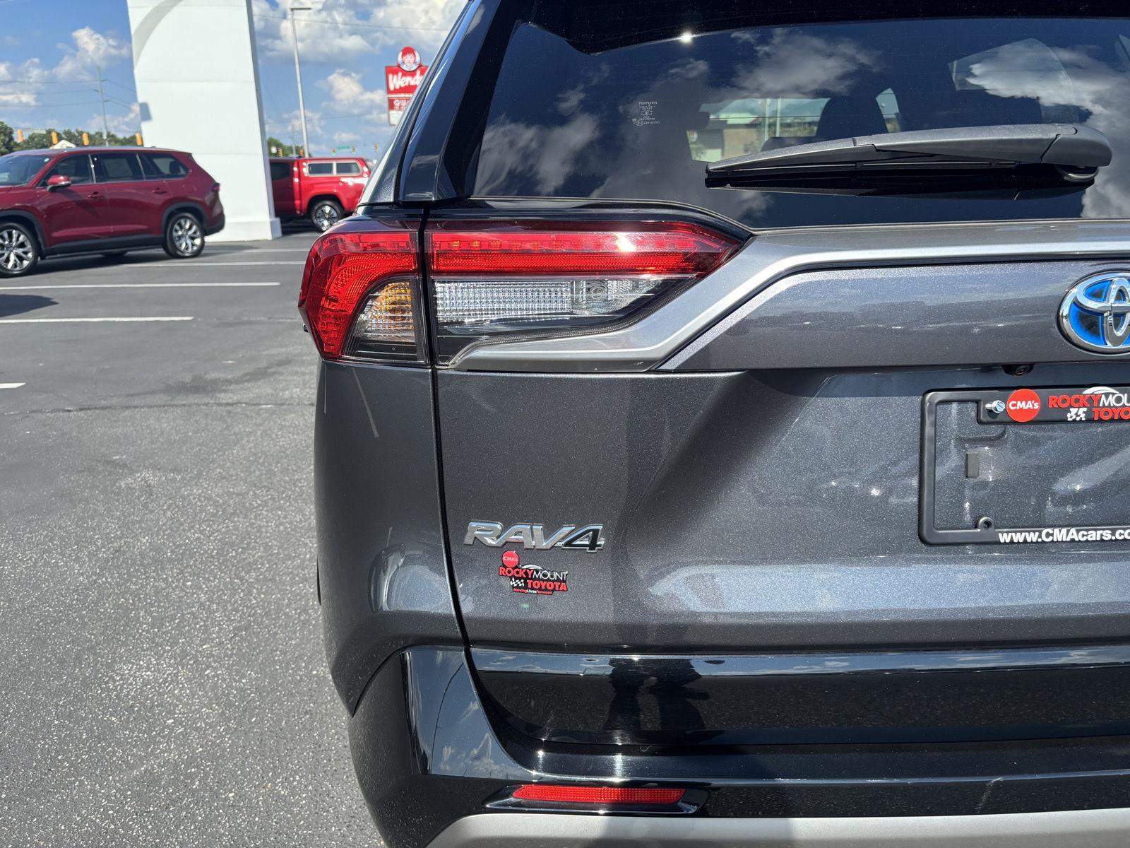 2023 Toyota RAV4 Hybrid XSE photo 37