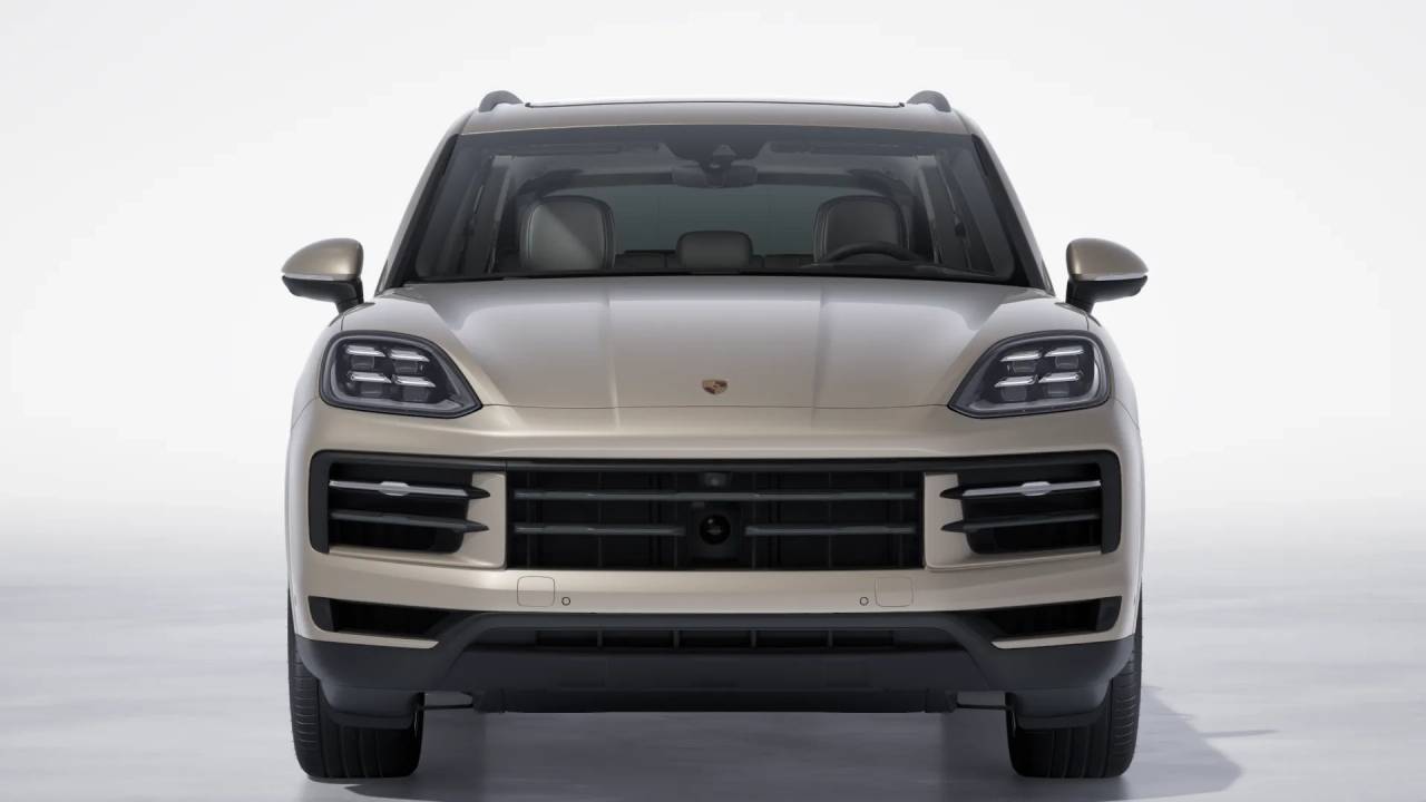 2026 Porsche Cayenne photo 9