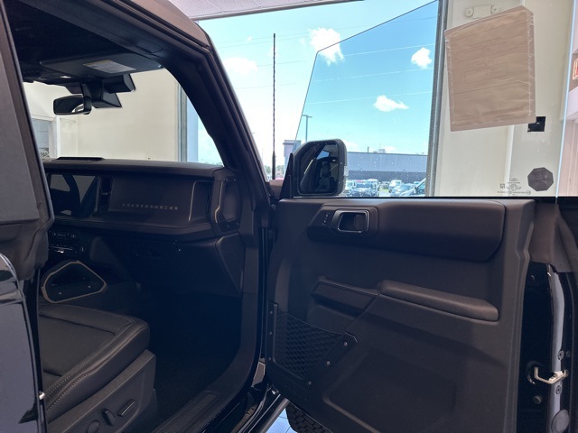 2025 Ford Bronco Badlands photo 27
