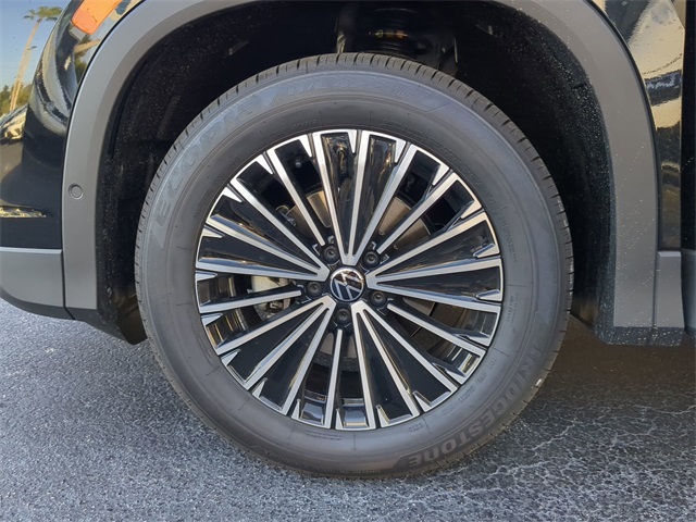 2025 Volkswagen Tiguan S photo 28