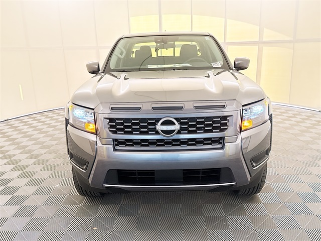 2026 Nissan Frontier SV photo 2