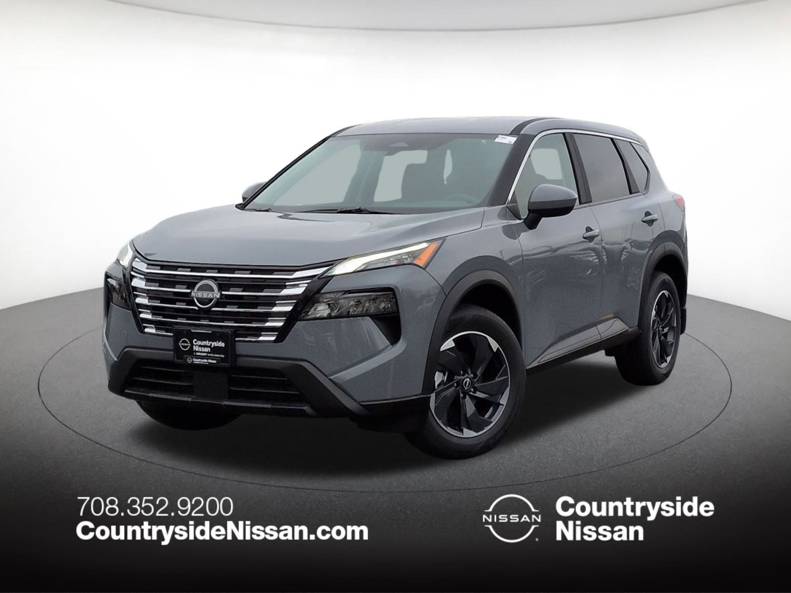 2026 Nissan Rogue SV's photo