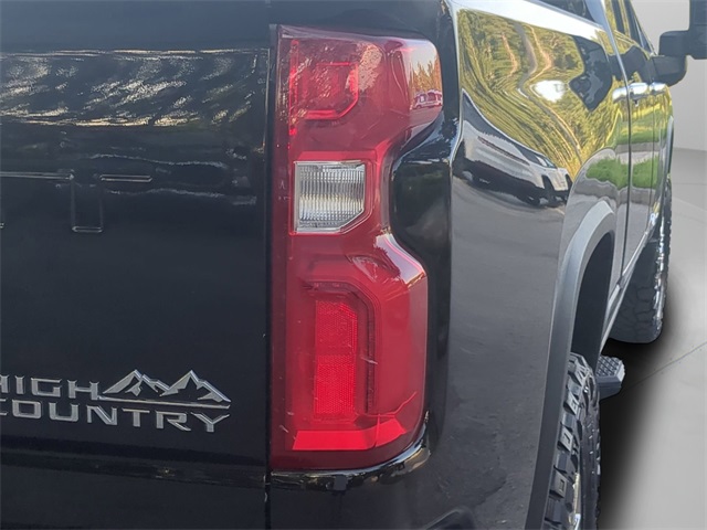 2024 Chevrolet Silverado 2500HD High Country photo 35