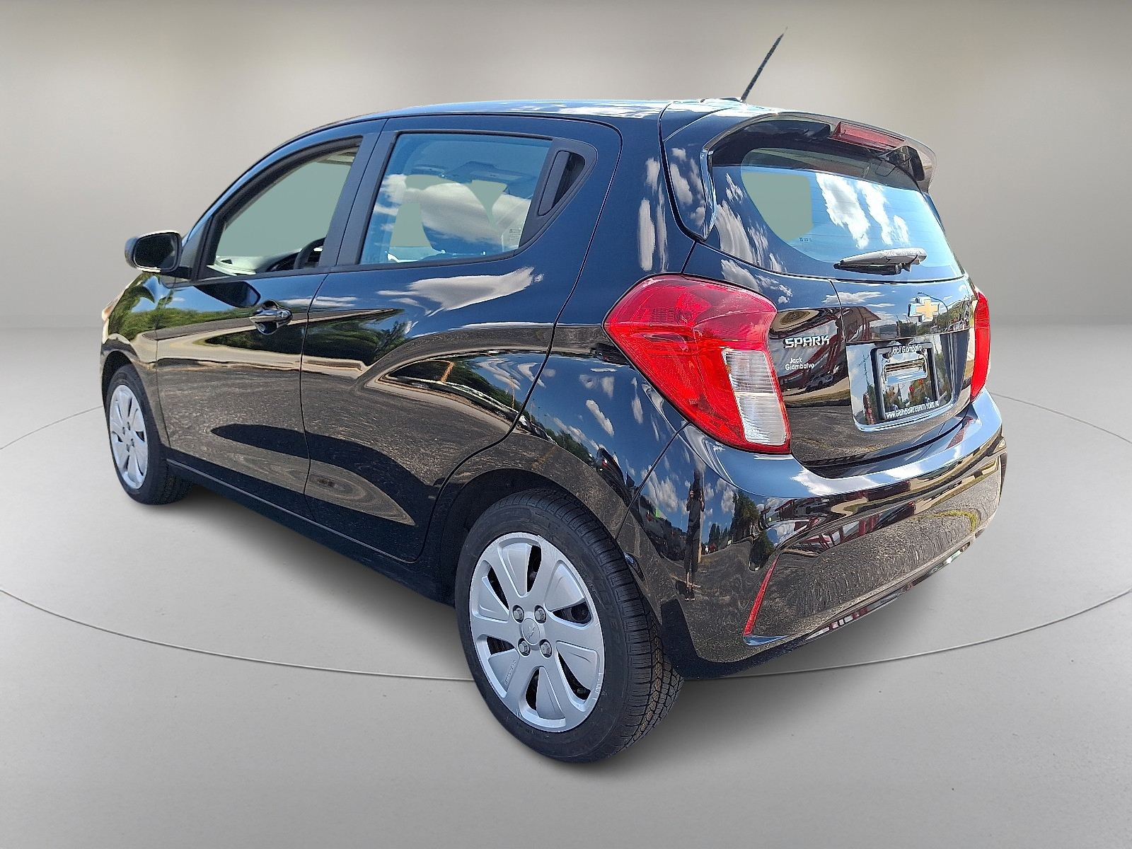 2018 Chevrolet Spark LS photo 7