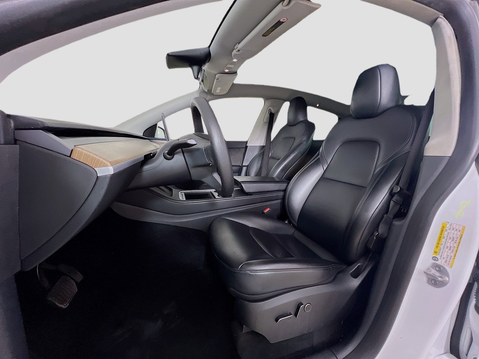 2023 Tesla Model Y Long Range photo 18